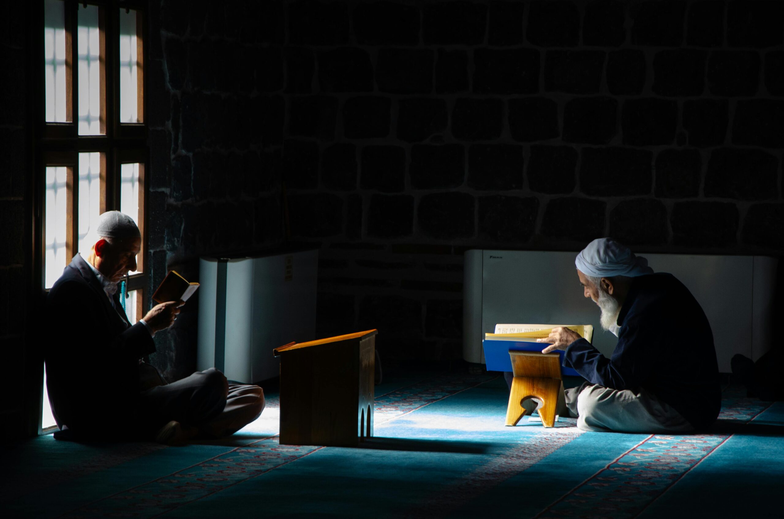 DEN ISLAMISKA TRON ENLIGT KORANEN OCH SUNNAH