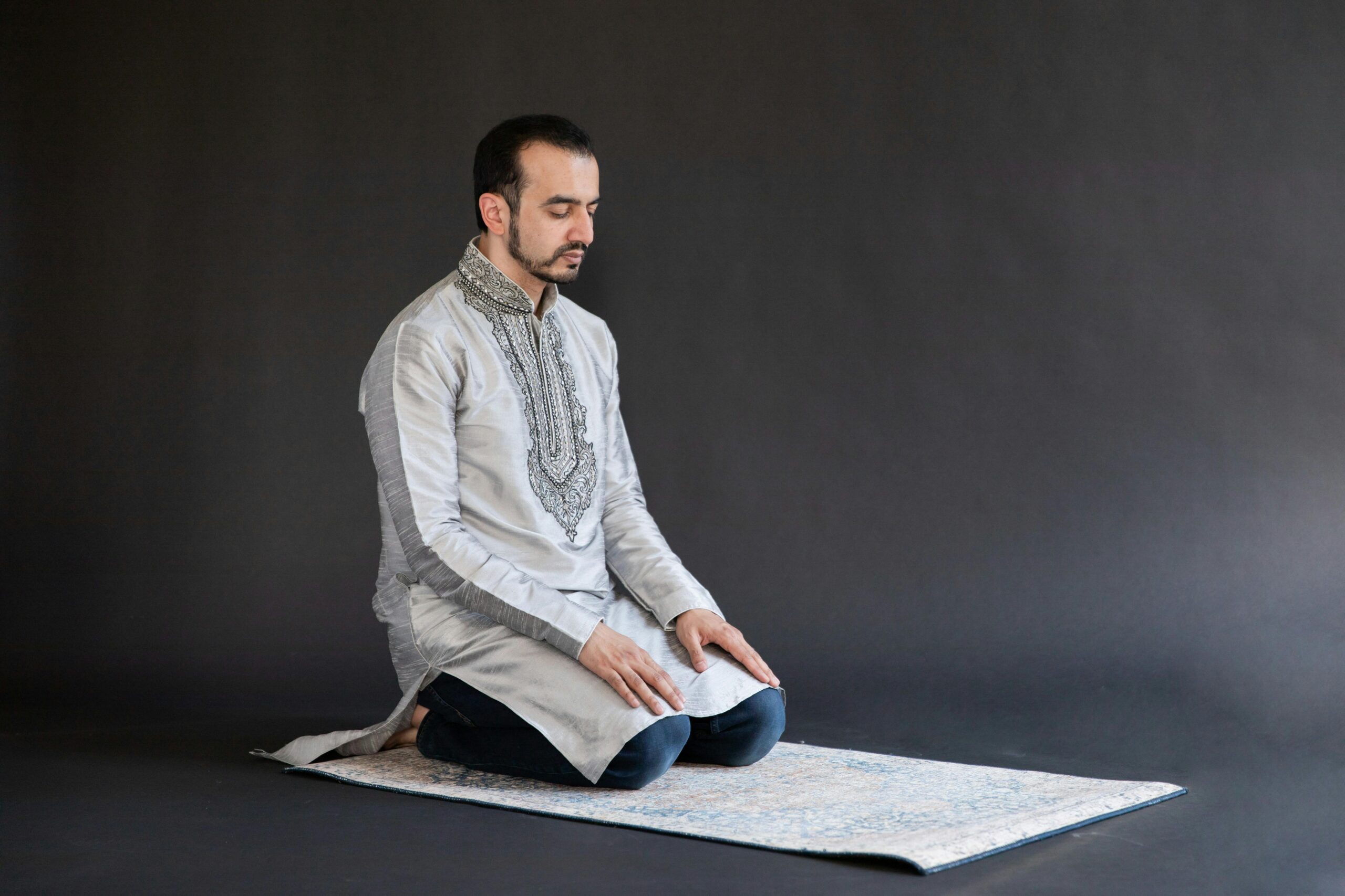 FÖRSUMMAT BÖN , FASTAN , ZAKAT