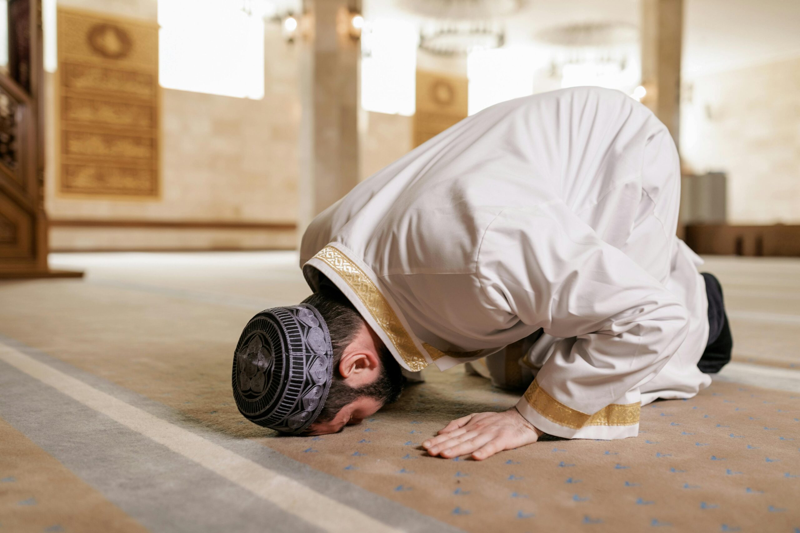 Beviset för tron på att allt är nedtecknat (الإيمان بكتابة المقادير)